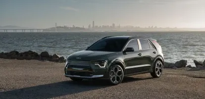 Kia Niro 2025 – функциональный, надежный кроссовер с небольшими изменениями