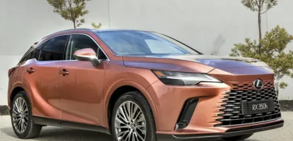 Lexus RX 2023 обновленный роскошный кроссовер с Hybrid и PHEV