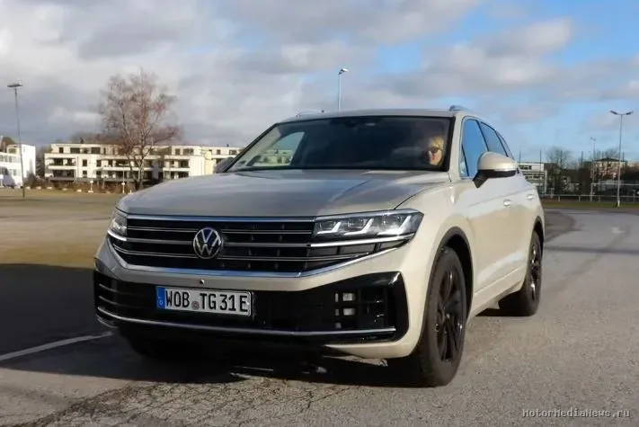 Фото Volkswagen Touareg 2024
