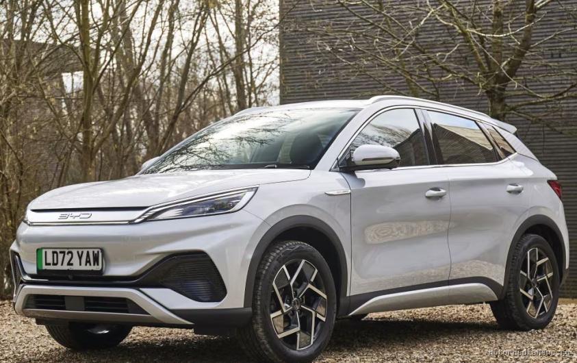 Компактный электрокроссовер BYD Atto 3