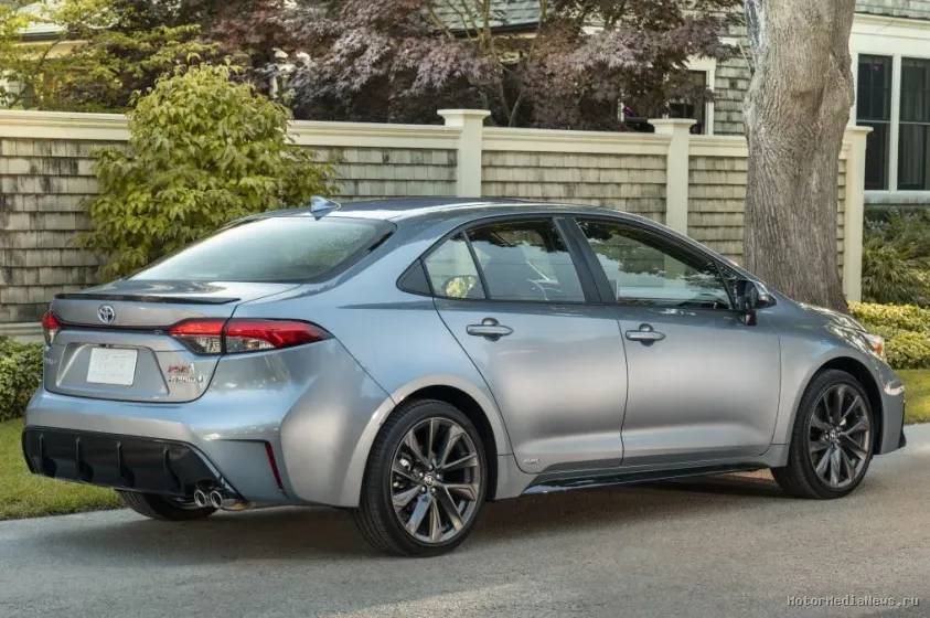 Toyota Corolla Hybrid 2024 для рынка США задний бампер