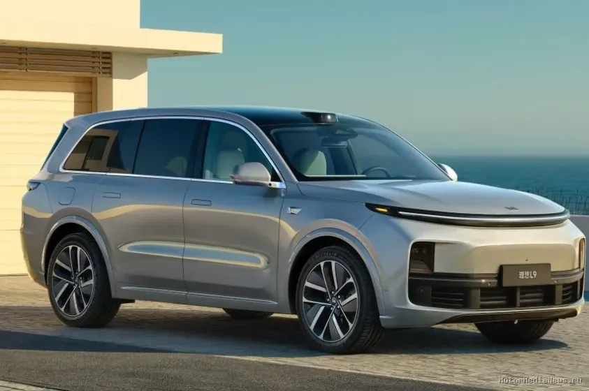 Li Auto L9 вид спереди