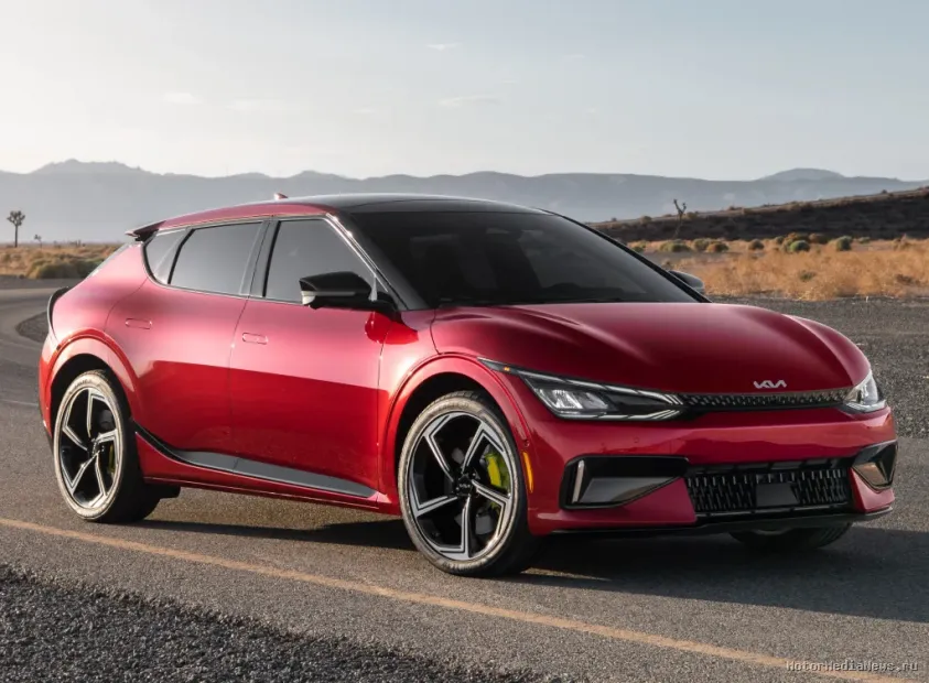 Kia EV6 2024 вид спереди