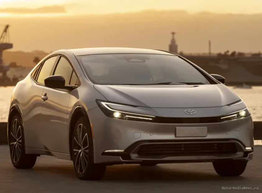 Toyota Prius обновление 2023 года