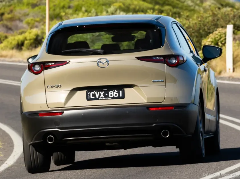 Задний бампер CX-30