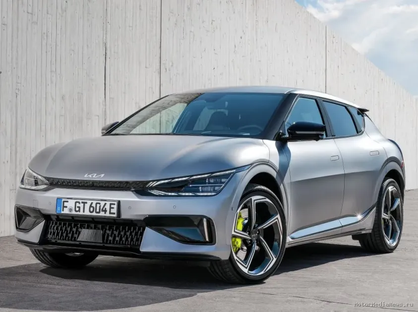 Kia EV6 2024 с кузовом кроссовера универсала