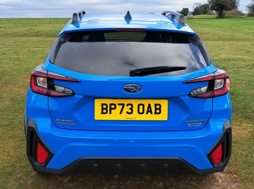 Небольшой, но просторный багажник Crosstrek