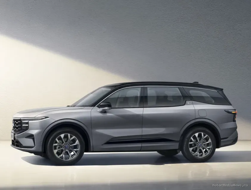 Ford Edge 2024 вид сбоку