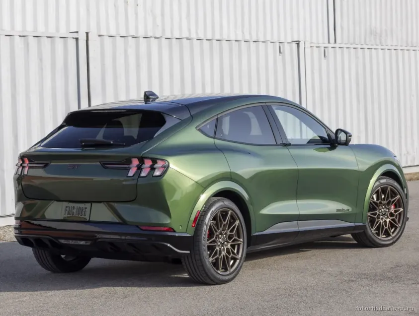 2024 Ford Mustang Mach-E Пакет Bronze Appearance задний бампер